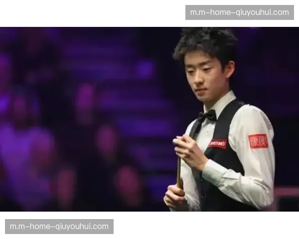 吴宜泽1-4决赛5比4逆转江俊 1比4落后连扳四局完成惊天翻盘 吴宜泽1-4决赛5比4逆转江俊 1比4落后连扳四局完成惊天翻盘
